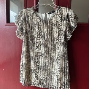 Cable & Gauge Beige Snake Print Blouse